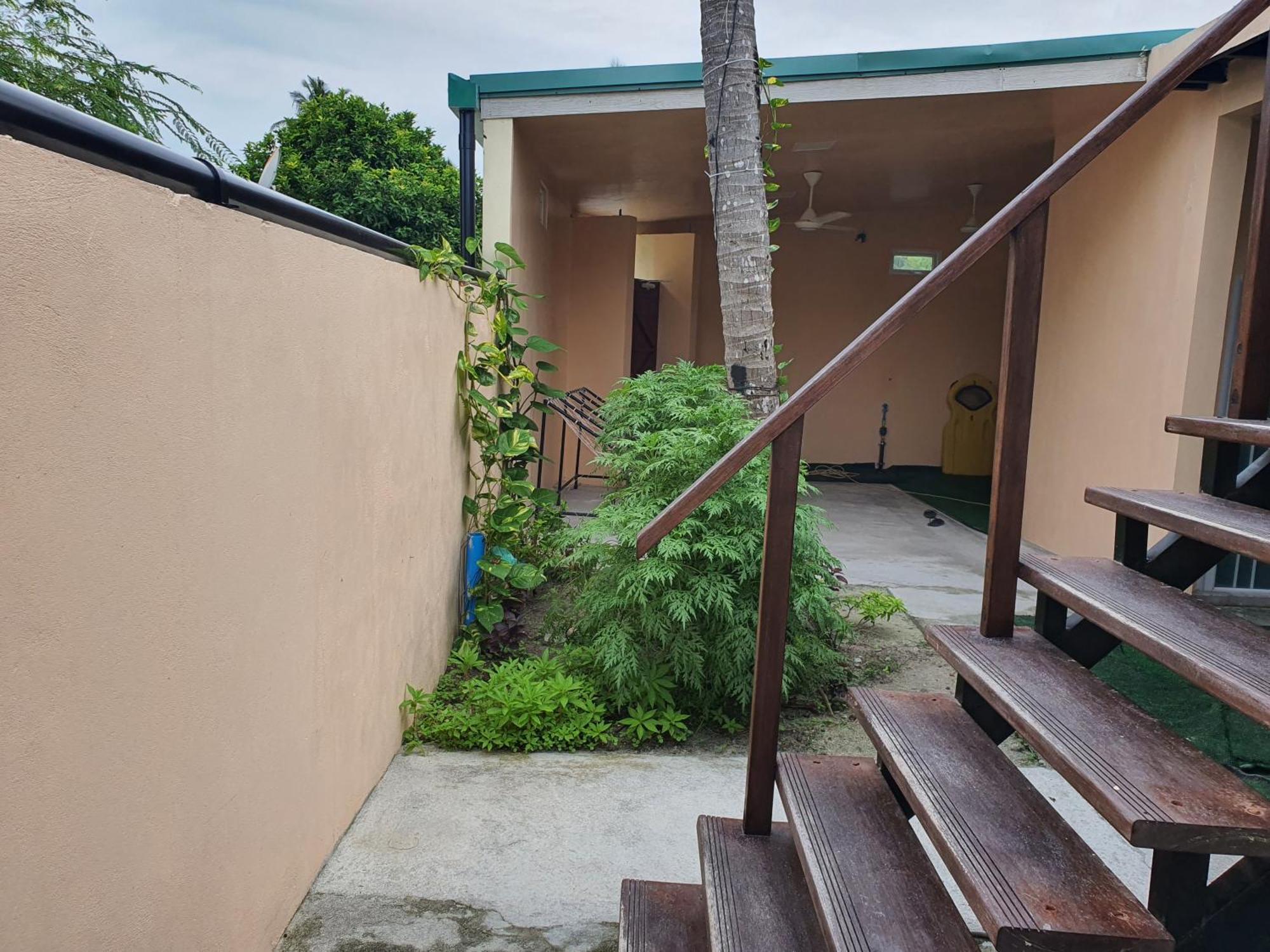 Tropical Stay Тулусду Экстерьер фото